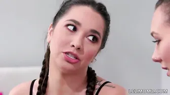 Karlee Grey and her look alike stepmom Sinn Sage