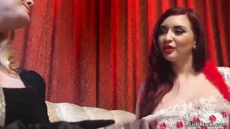 Twin Piks anal gangbang parody