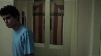 Koksuz Película 2013
