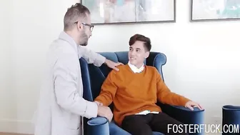 Foster Mom Requests Teen s.'s Help With Fertility Issues- Dee Williams