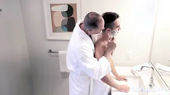 Dad Teaches s. How To Shave While Shoving Cock Inside Him