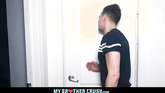Two Hot Straight Stepbrothers Drew Dixon And Ethan Chase Fuck In Family Bathroom After Seeing Each Other Naked