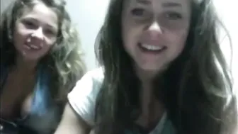 Two Teens Masturbation Webcam