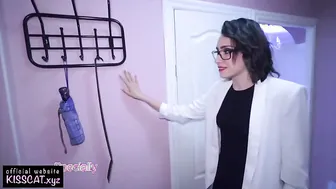 Real Estate Agent Ready for Anything to Sell Apartment / POV Blowjob / Cowgirl / Doggystyle