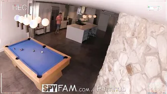 SPYFAM Bet Re Paid With Sex For Big Dick Step Bro