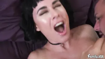 Stepsisters Olive Glass and Chloe Scott Break All The Rules and Orgasm Hard