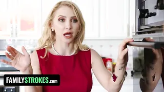 Thanksgiving Dinner Turns Into A Hot Sex Orgy About Which Everyone Feels Extra Grateful For