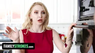 Family Strokes - Thanksgiving Feast Turns Celebration Into Hardcore Group Sex