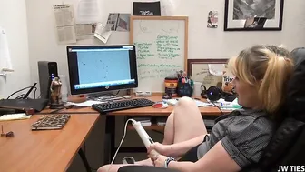A Lay At Work xvideos HD