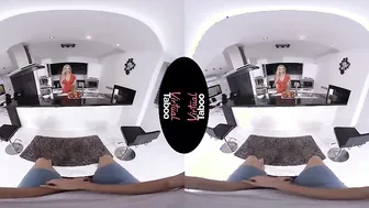 VIRTUAL TABOO - Lucky Stud Bangs Three Hot Blondes
