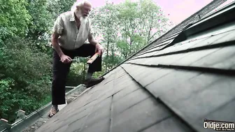 70 year old grandpa fucks 18 year old girl moans with pleasure and swallows