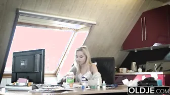 This girl has sex with her stepdad and she is so fucking hot