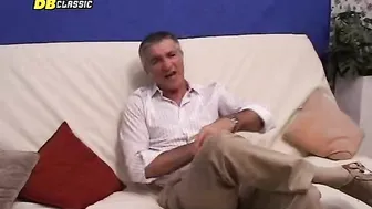 Blowjobs and sucking can take on even more feverish intensity in an incestuous setting.