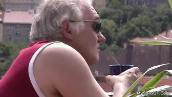 She let old granpa poke her young hole