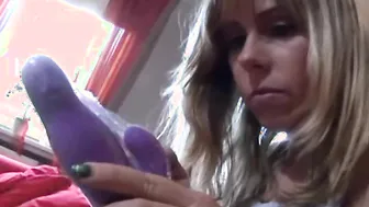 Girls getting naughty with their family members in xxx videos.