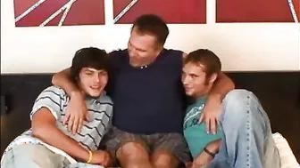 TONTON ET 2 GARÇON