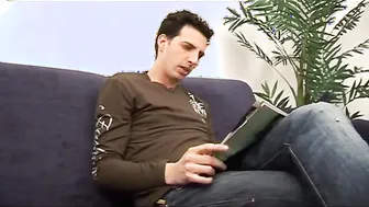 A Young boy just wants to fuck a Milf