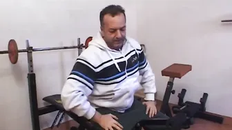 Young slut in the gym sucks the cock of a mature customer